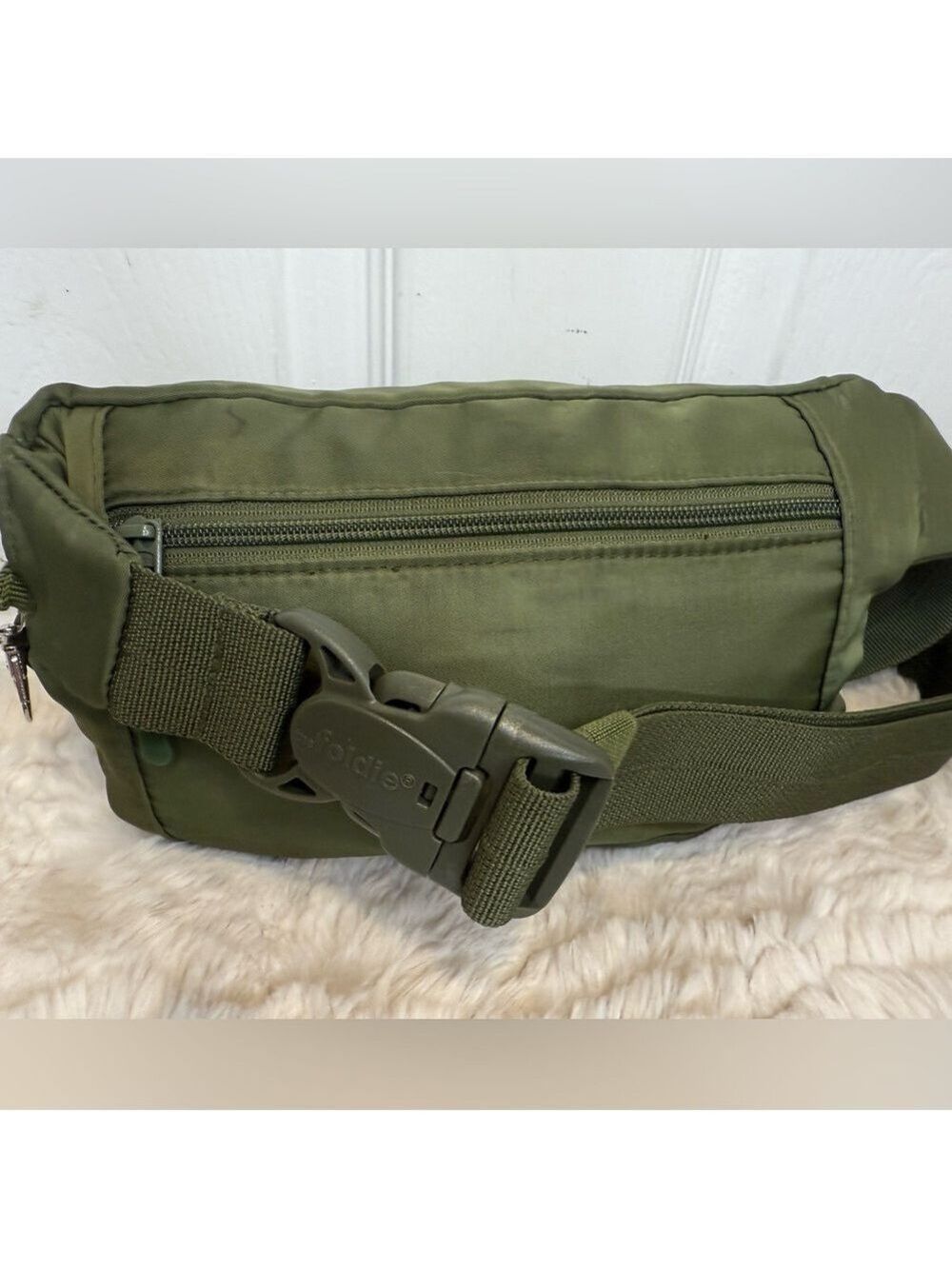 FOLDIE CROSSBODY BAG UNISEX ANTI-THEFT RFID ARMY GREEN - Picture 5 of 15